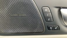 Volvo XC60 2.0 B4D Plus Dark 5dr AWD Geartronic Diesel Estate